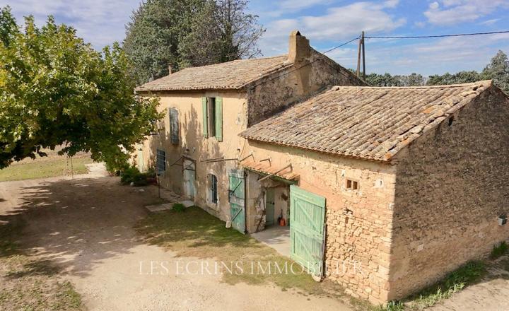 Maison 8 pièces 257 m² · à Cavaillon · 257 m² · 530 000 €
